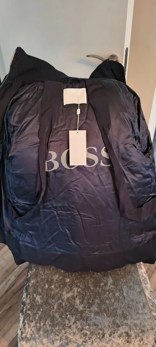 Hugo Boss womens jacket - Image 4