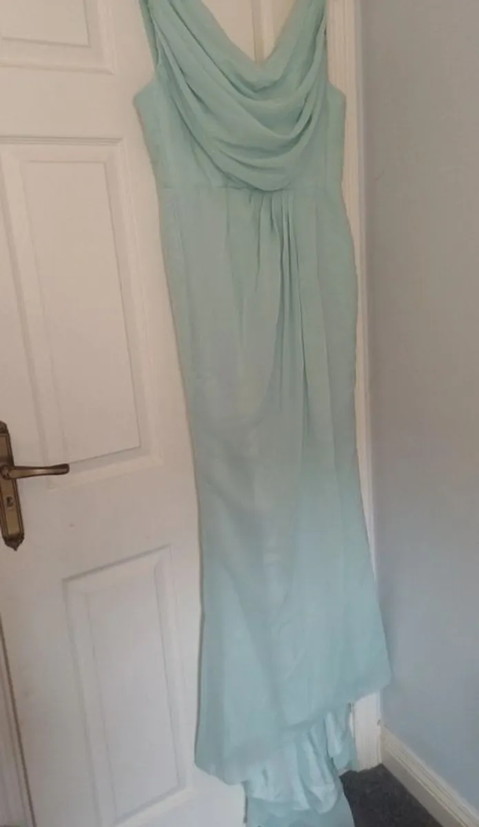 Mint green bridesmaids/debs dress - Image 1