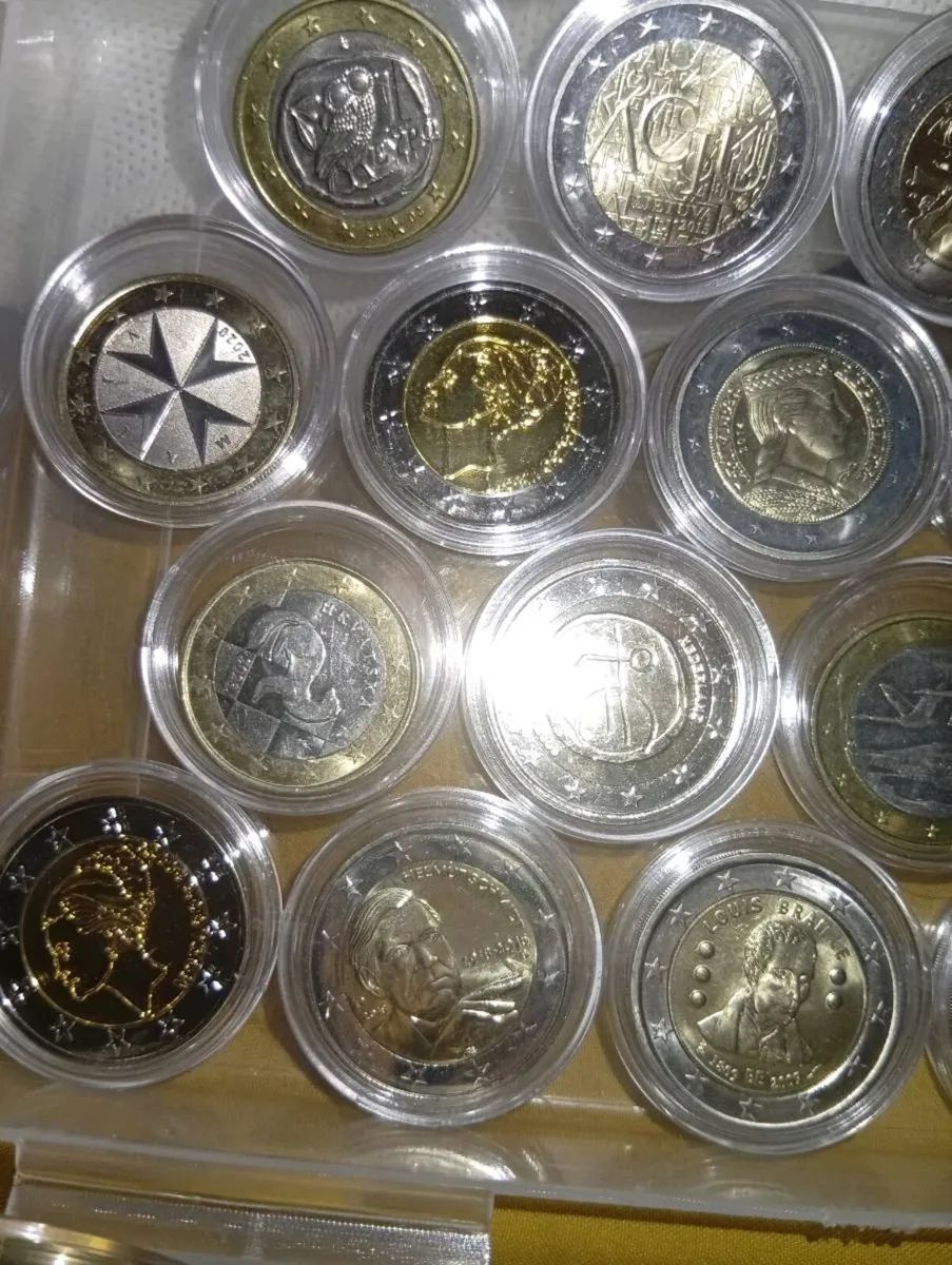 2 EURO COIN COLLECTION FOR SALE - Image 2