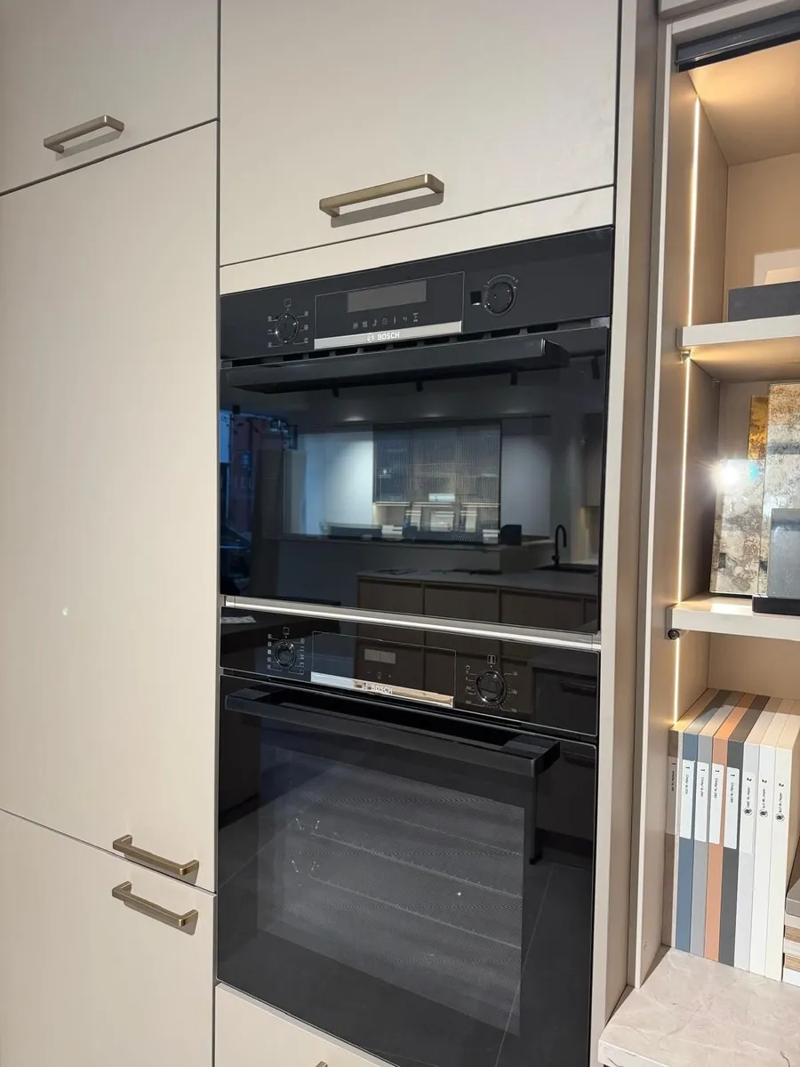 Ex Display Bauformat Kitchen & Bosch Package - Image 4