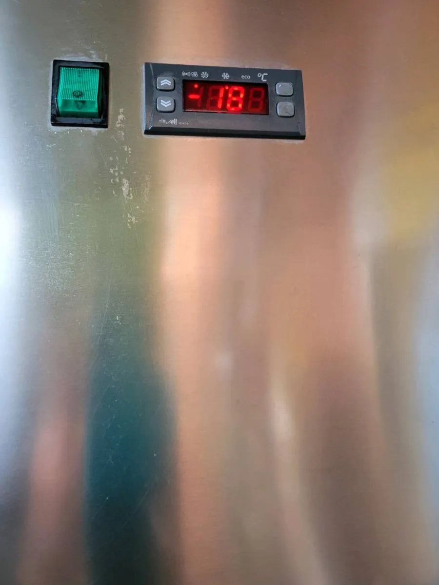Freezer Upright LUGLIO ITALY - Image 2
