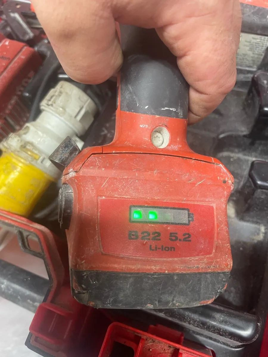 Hilti autofeed screw gun - Image 3