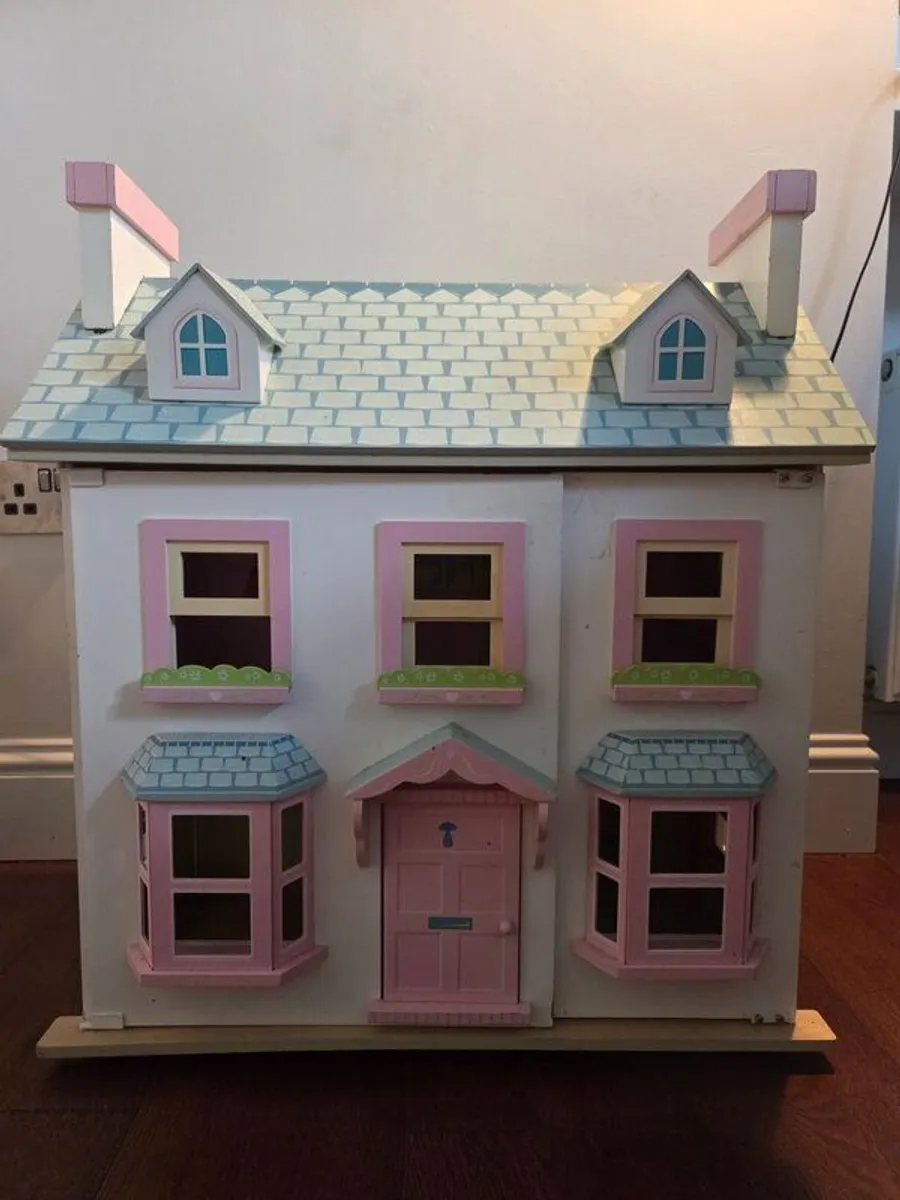 Dolls House - Image 1
