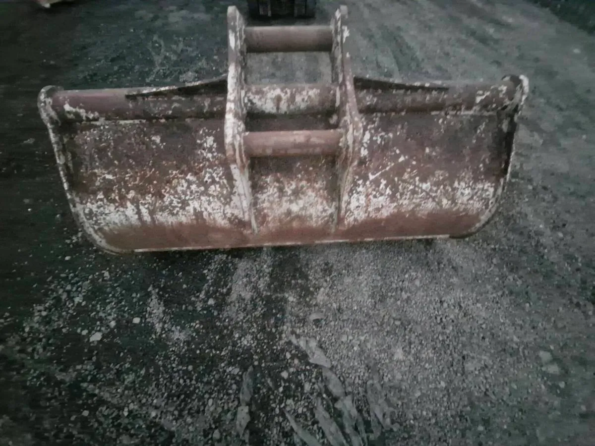 90mm grading bucket 84" - Image 3