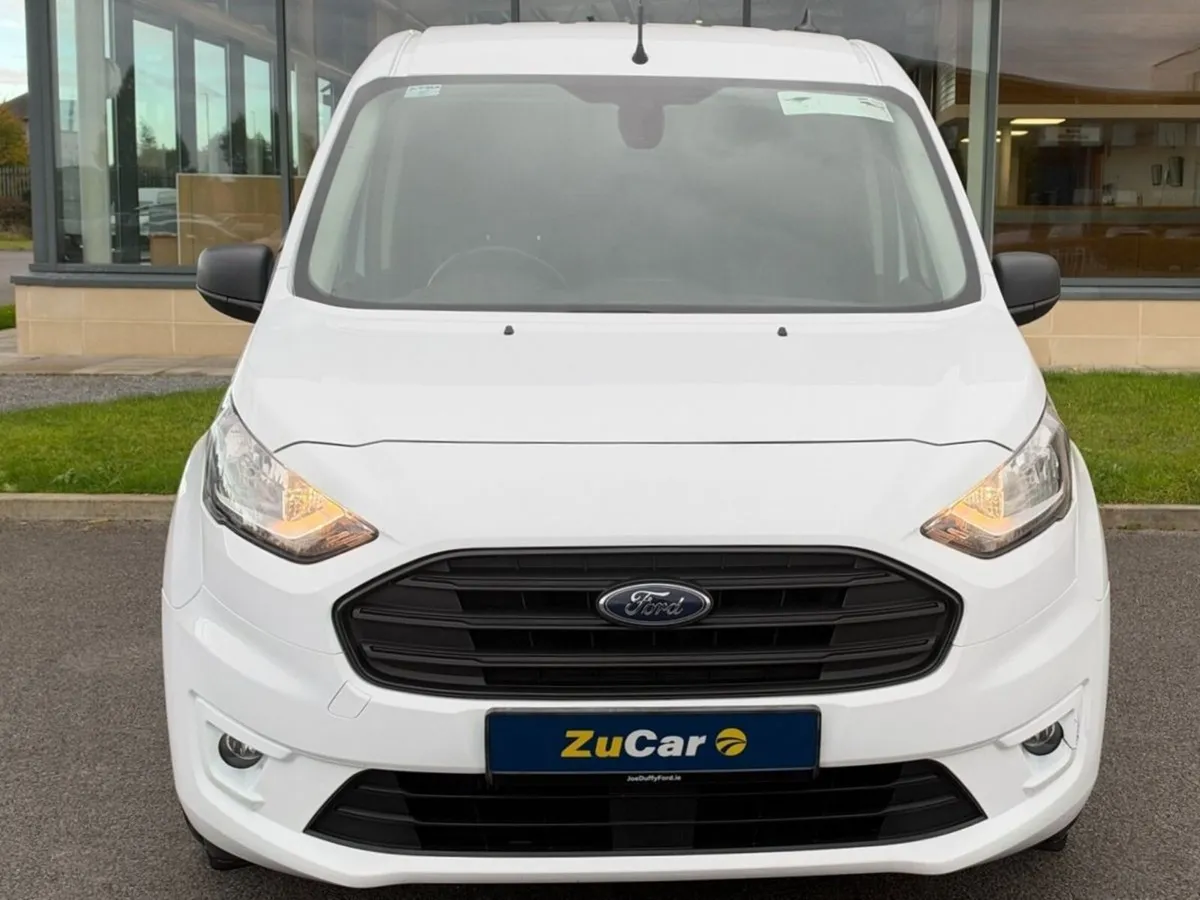 Ford Transit Connect Trend SWB *Air Con, 3 Seats* - Image 3