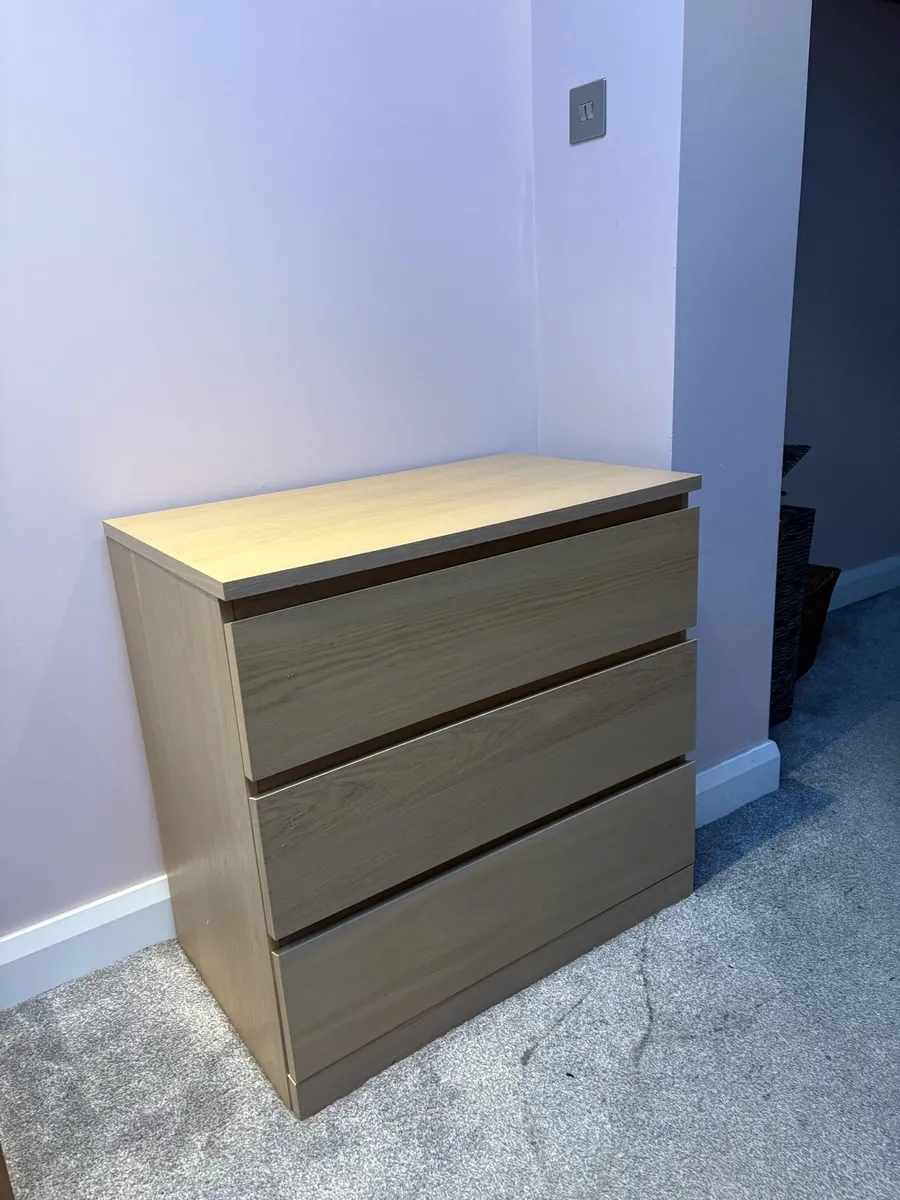 IKEA MALM chest of drawers - Image 2