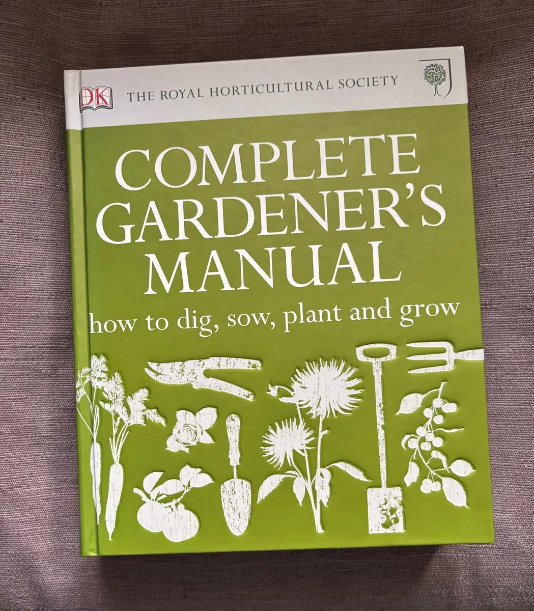 RHS Complete Gardeners Manual - Image 1