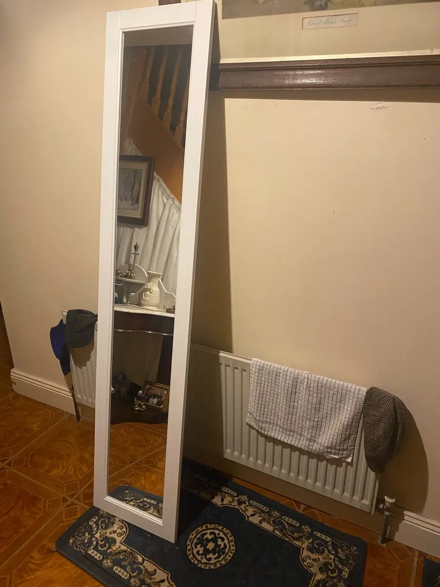 Tall mirror - Image 1
