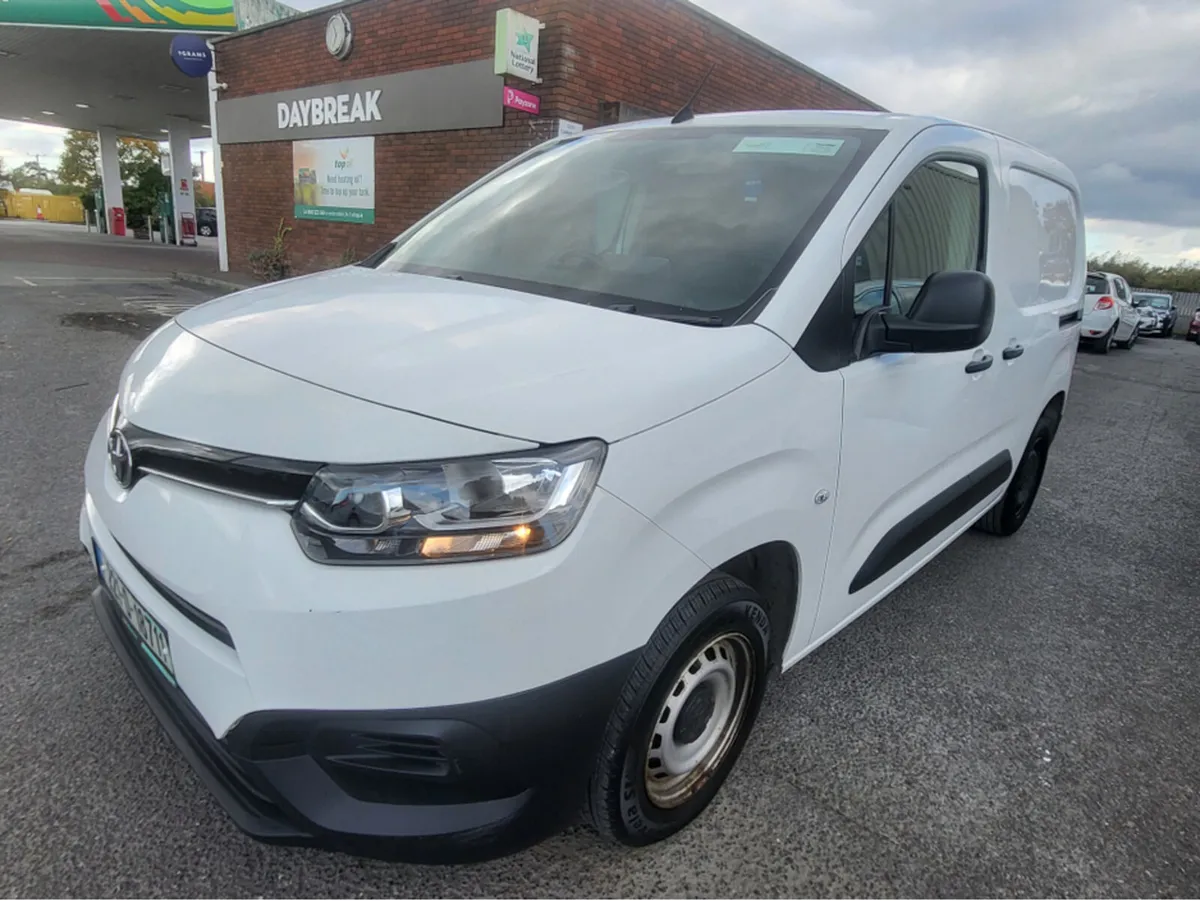 Toyota Proace 1.5 GL SWB 3DR - Image 2