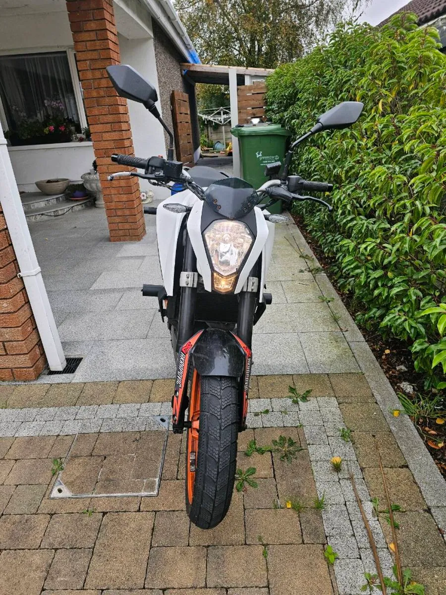 Ktm duke 390 - Image 1