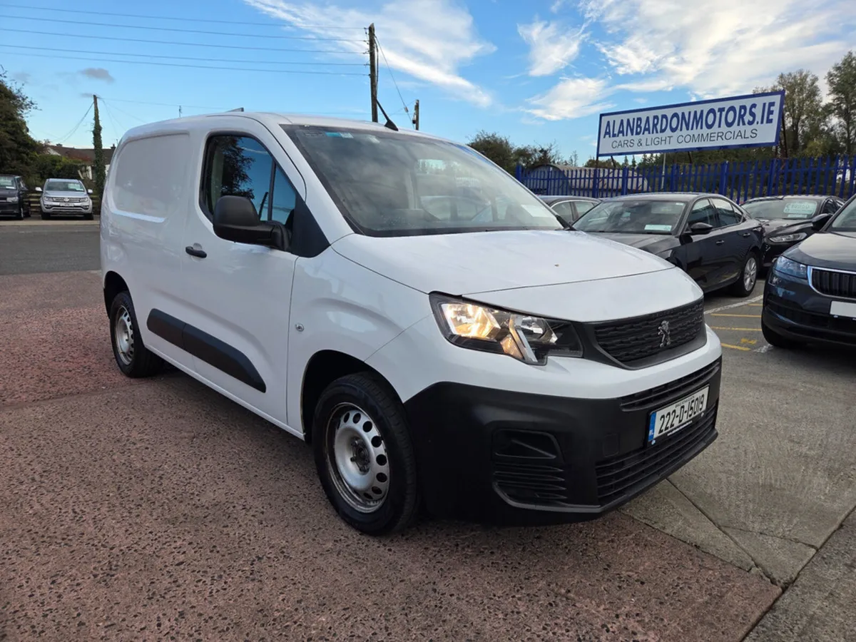 Peugeot Partner Active Plus 1.5 Blue HDI 100 4 - Image 2