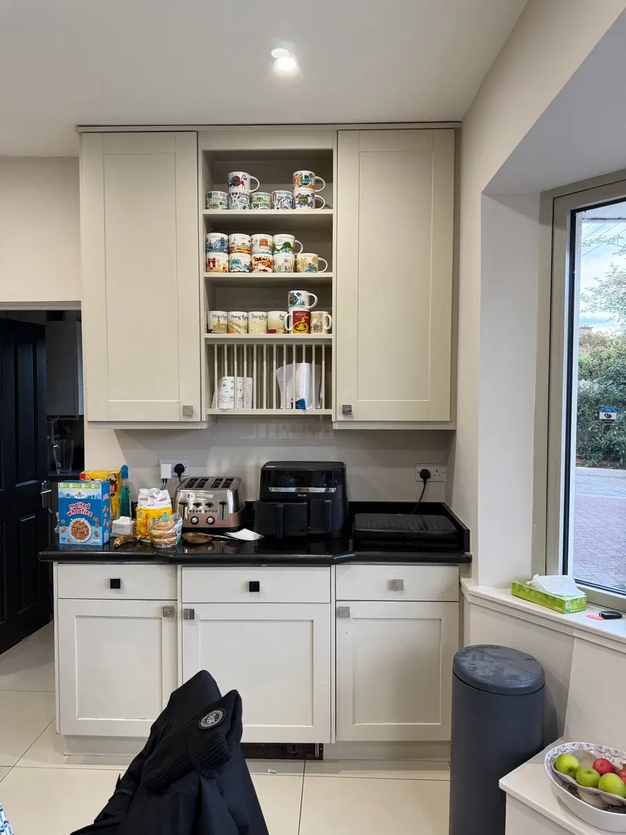 Kitchen - Image 3