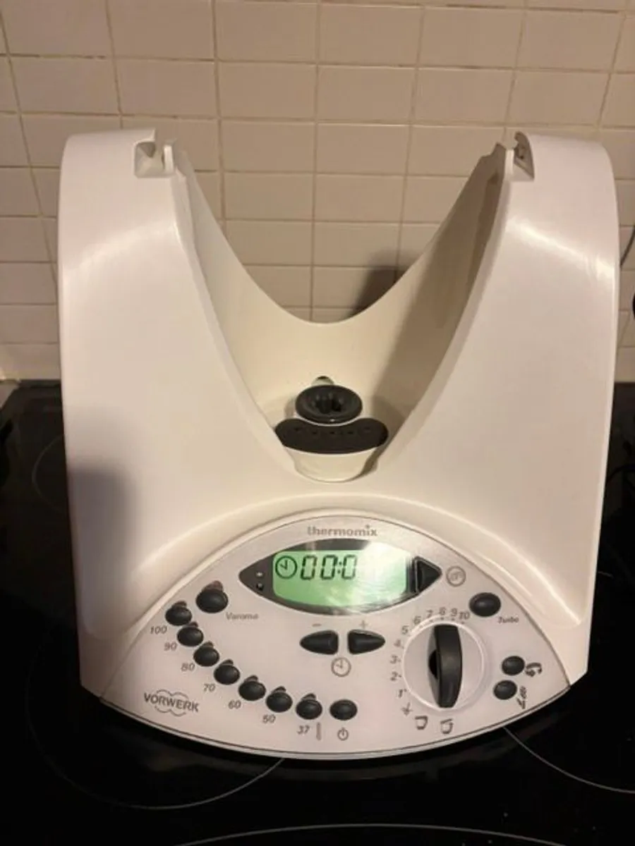 Vorwerk Thermomix TM31 food processor - Image 2