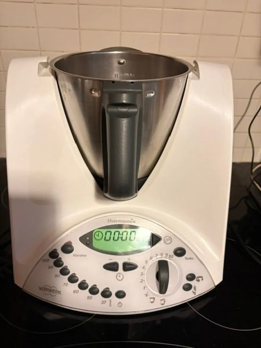 Vorwerk Thermomix TM31 food processor - Image 3