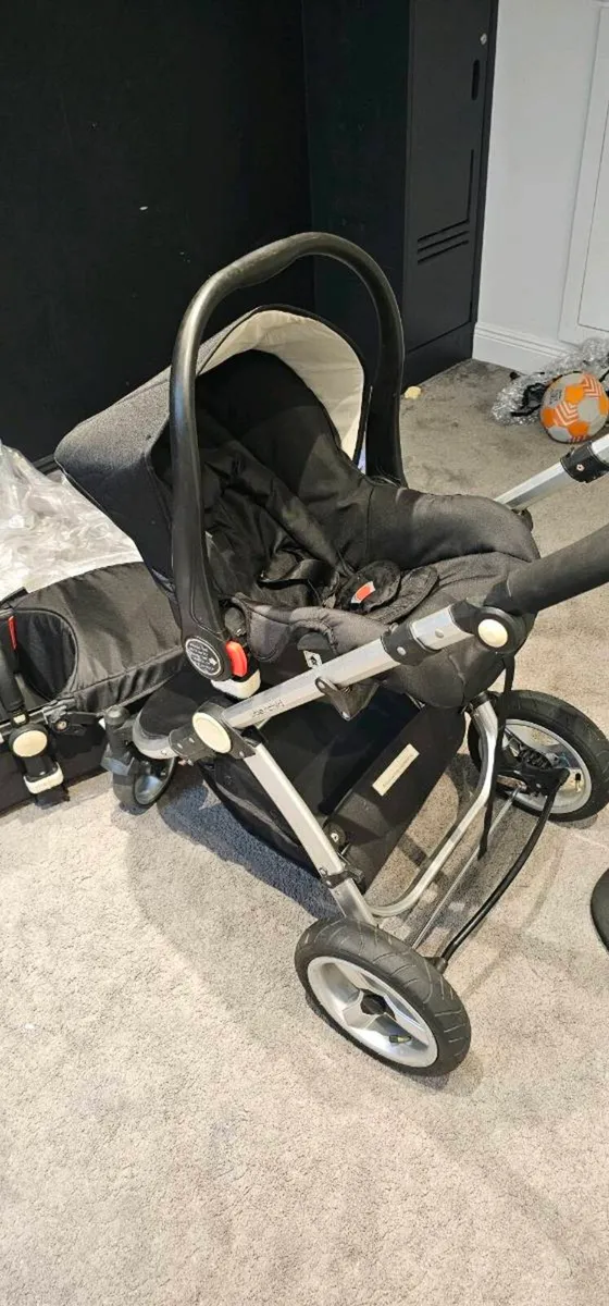 Uber child 3 in 1 stroller - Image 2