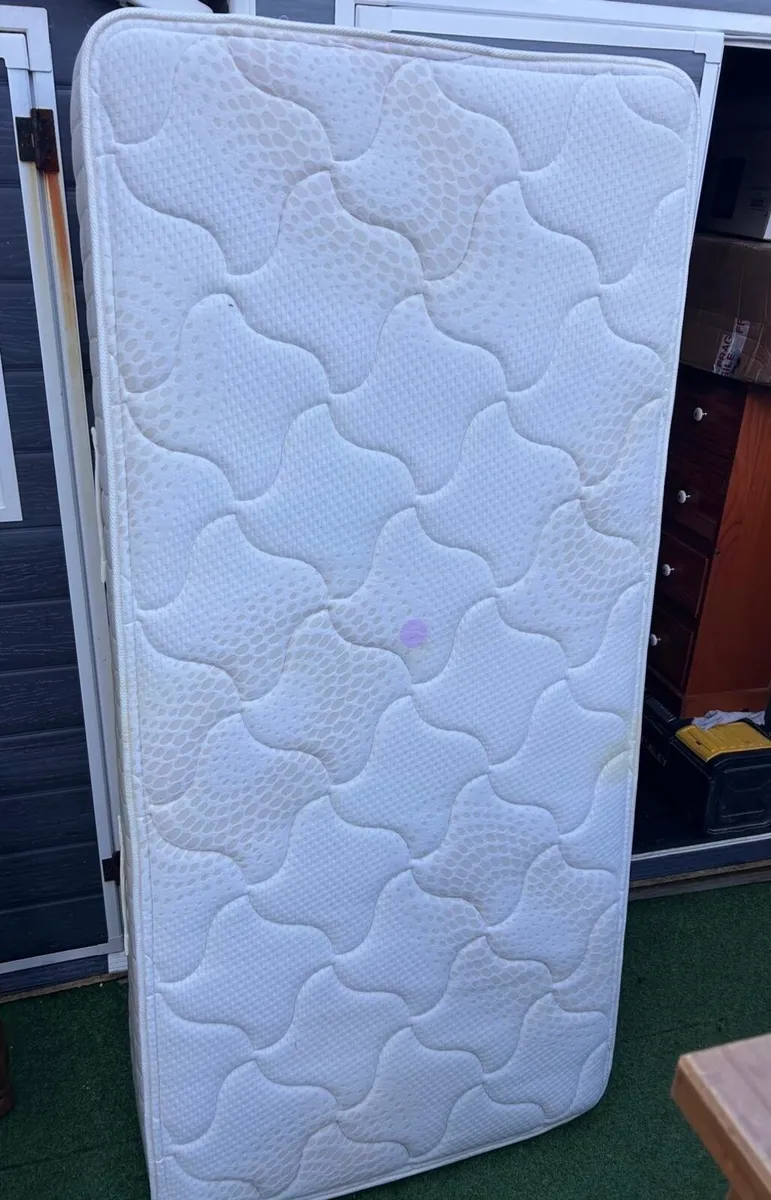 Premium Brand Swan Beds Very Thick Single Mattress - Image 3
