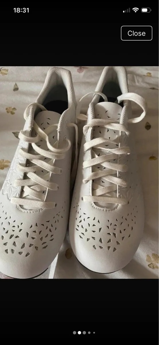 Cycling shoes - Image 2