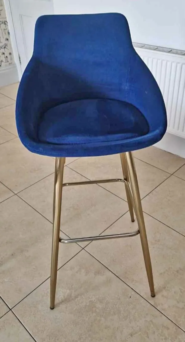 Bar stools - Image 1