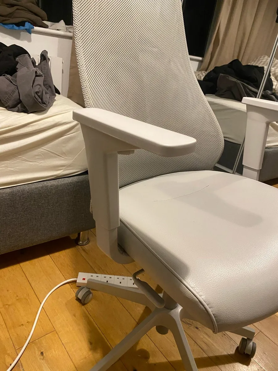 Desk Chair - Image 4