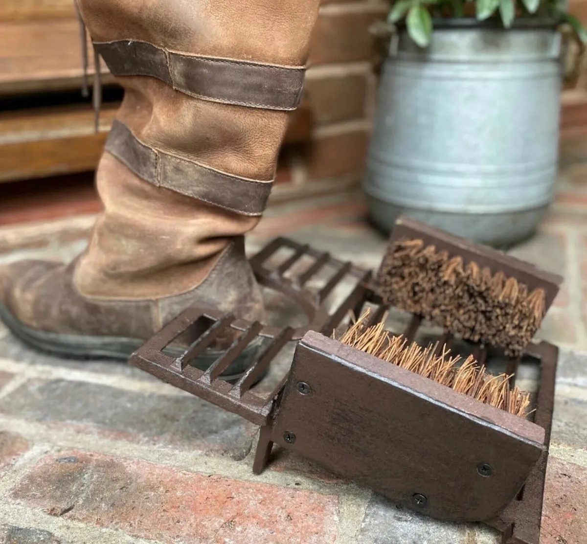 Cast Iron Boot Jack Brush Scraper Remover NEW - Image 1