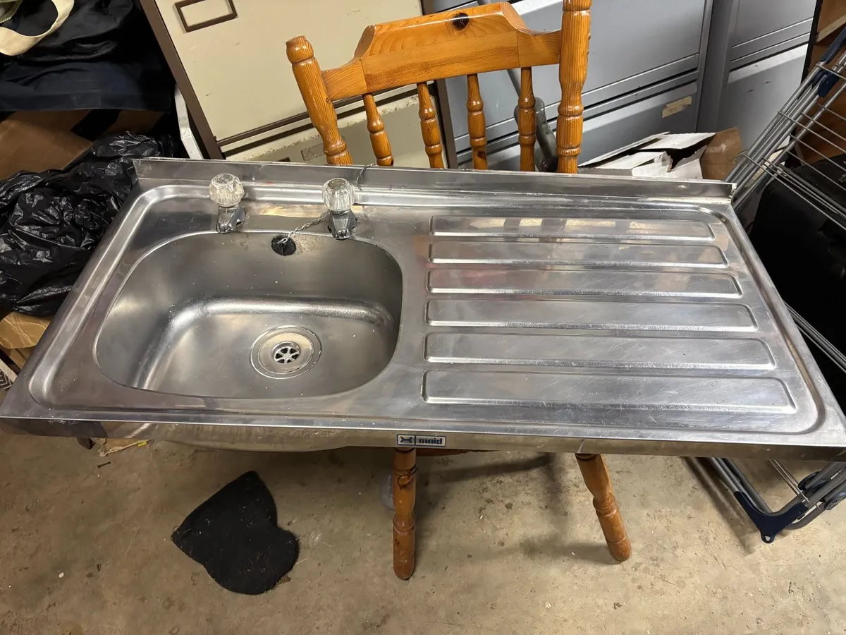 SINGLE DRAINER SINK WITH TAPS - Image 1