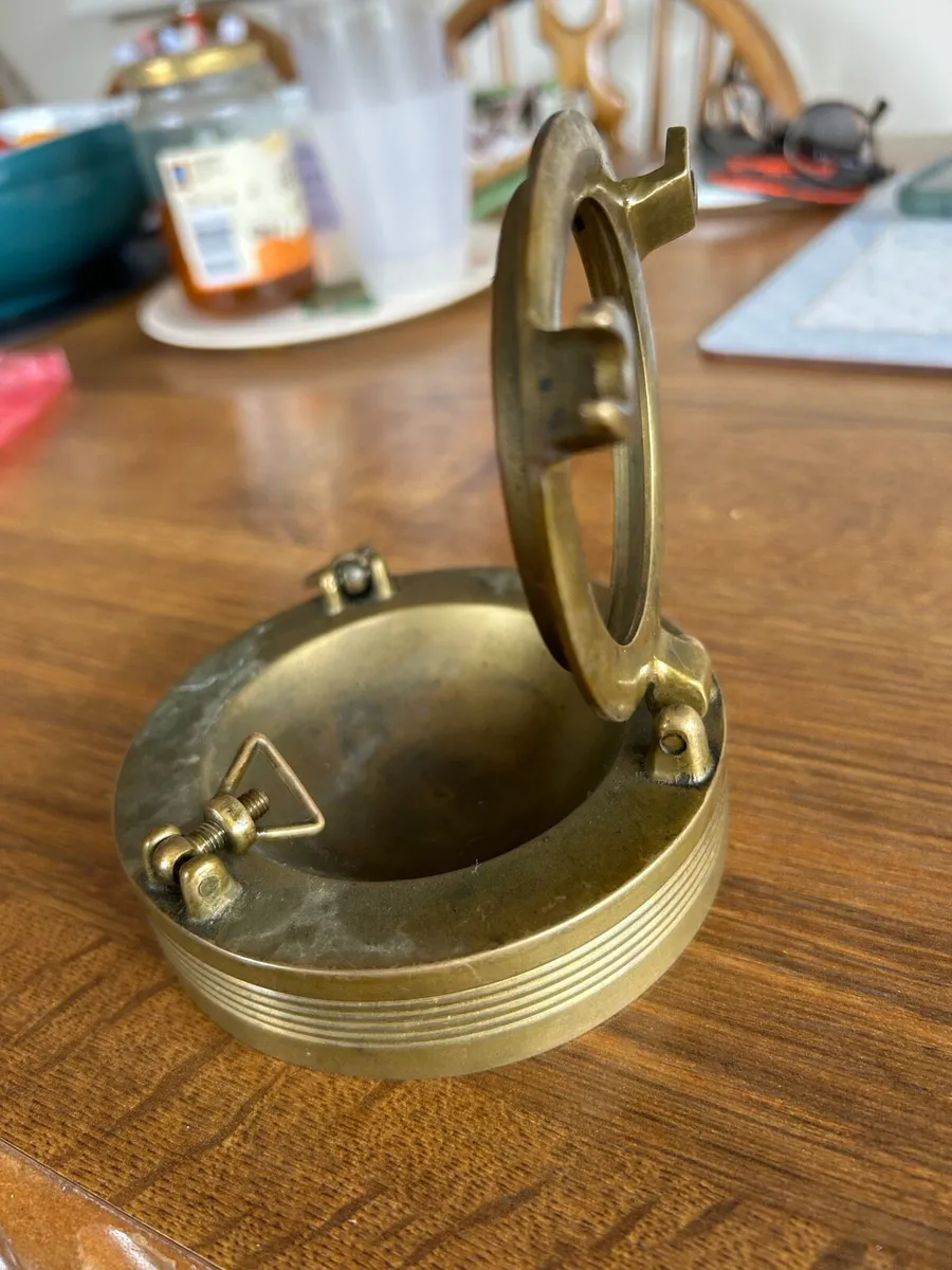 Brass Ash Tray or Coin Holder - Image 1