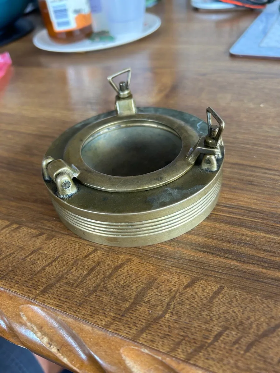 Brass Ash Tray or Coin Holder - Image 4