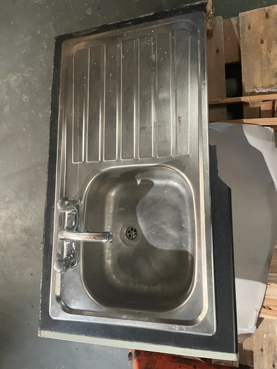 Stainless steel sink - Image 2