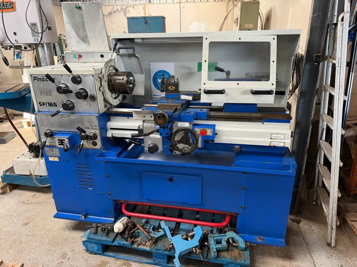 Ex school lathe - Image 1