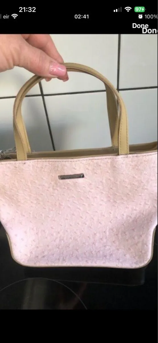 Ladies stunning bag €10 - Image 1