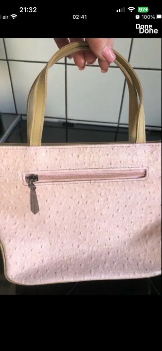 Ladies stunning bag €10 - Image 2
