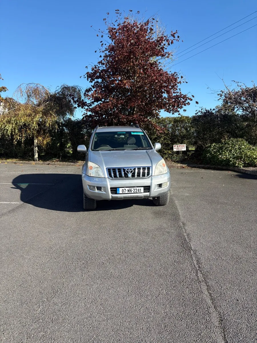 Toyota Land Cruiser - Image 3