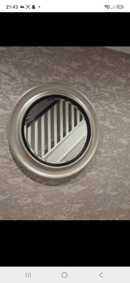 Mirror - Image 1