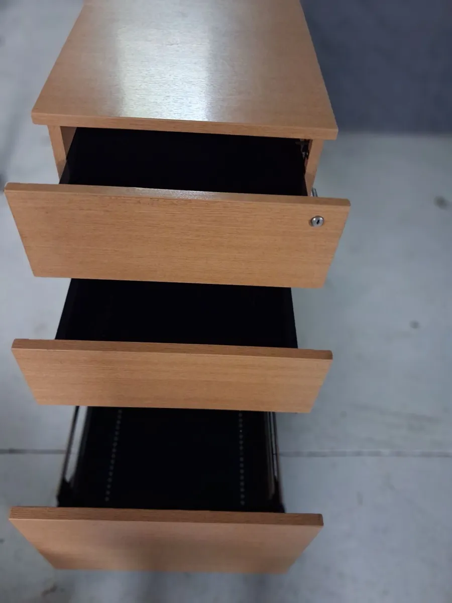 Filing Cabinet - Image 4