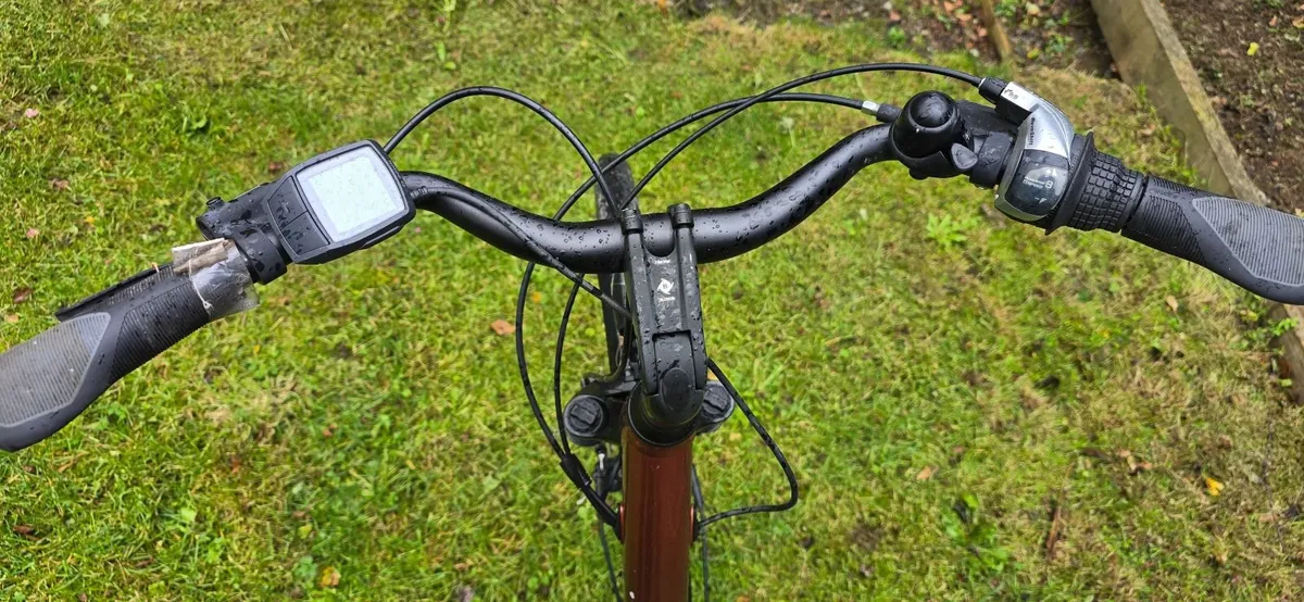 Trek Verve + Low Step Electric Hybrid Bike x 2 - Image 1