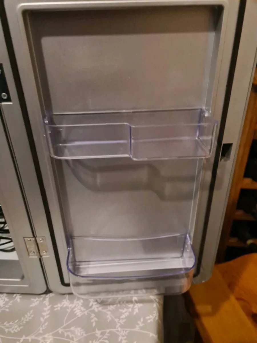 Chili mini fridge - Image 3