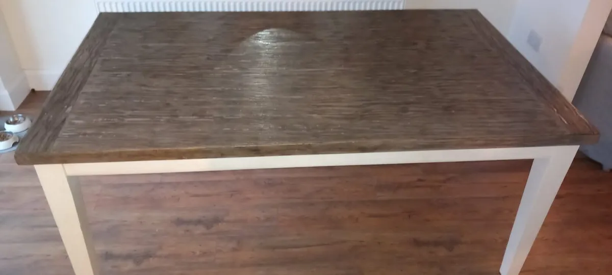 Dining table - Image 2