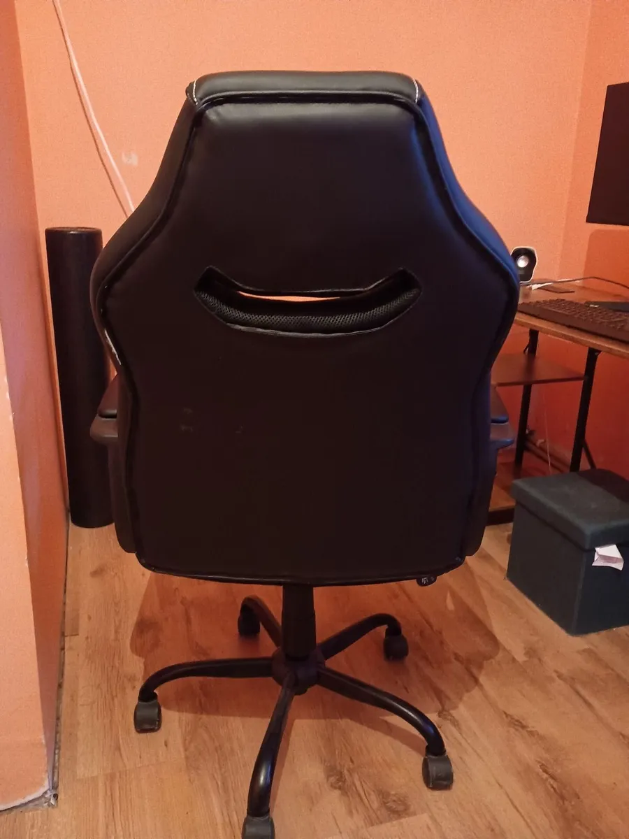 Gaming / Home Office Desk & Chair Bundle - Image 3