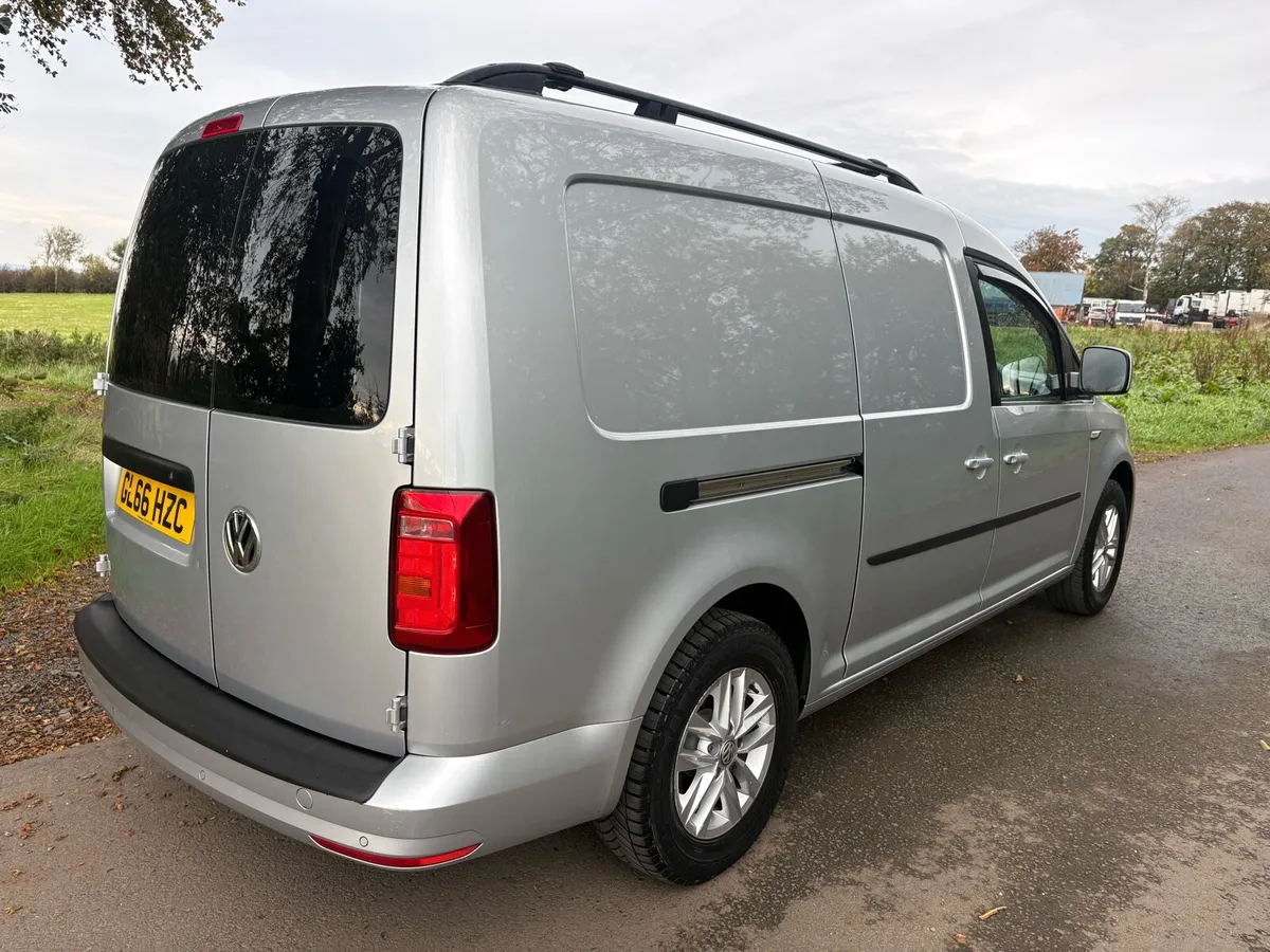 2016 VW Caddy Maxi Highline 2.0 102ps - Image 3