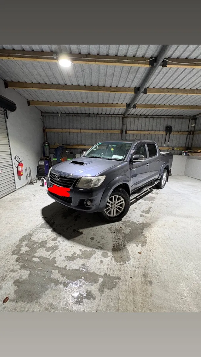 Toyota Hilux 2013 - Image 4
