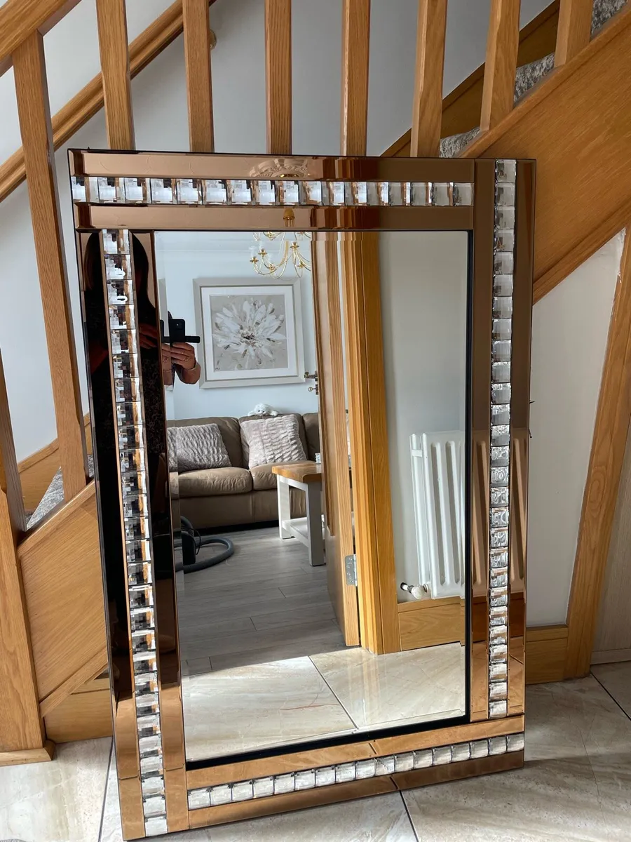 Large mirror - Image 2
