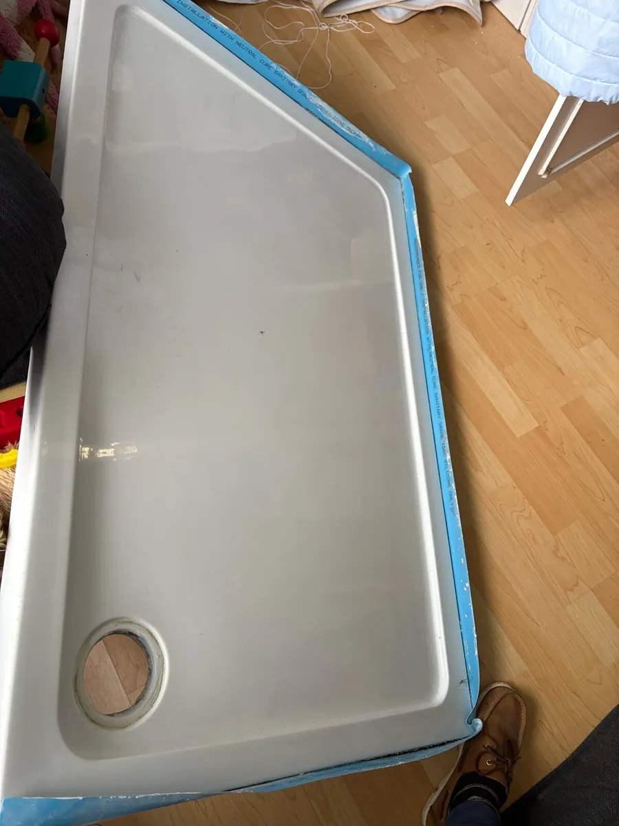 Shower Tray - Image 2