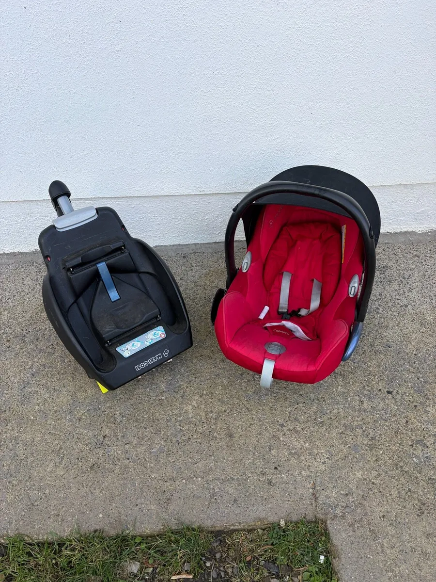 0-13kg maxi cosy car seat + isofix base - Image 1