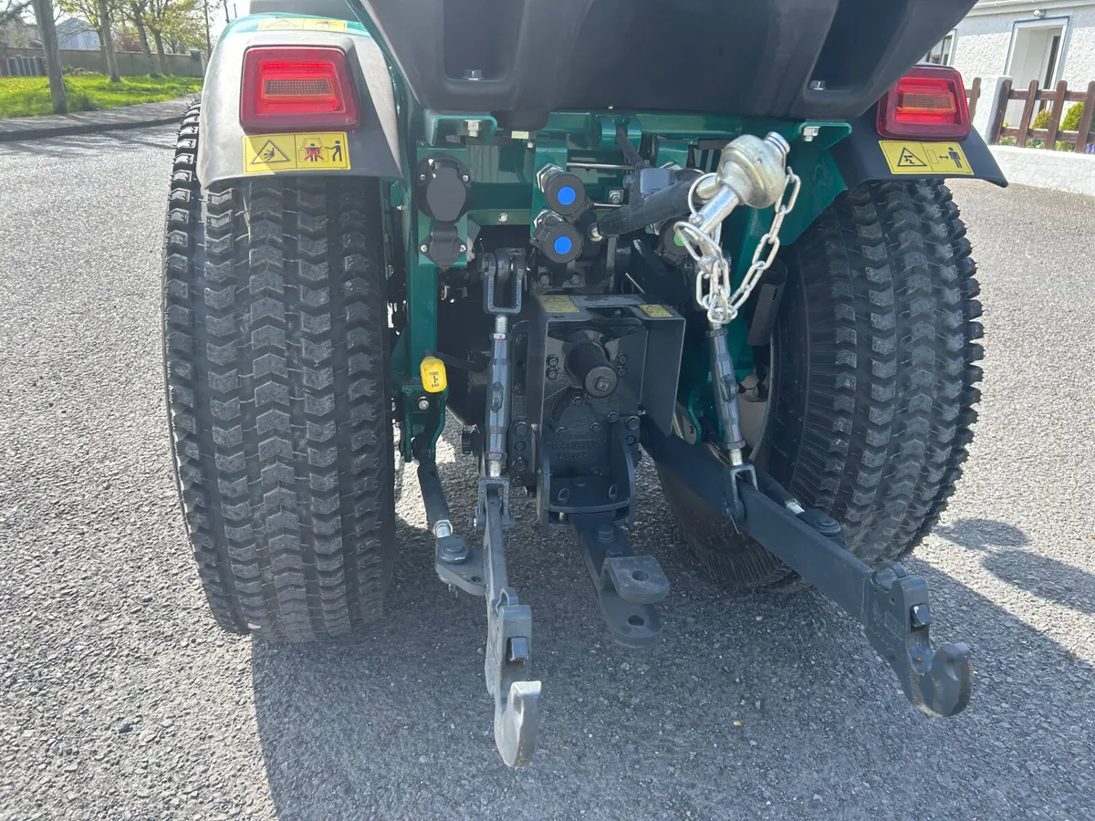 New Lovol P1025 Compact Tractor - Image 4