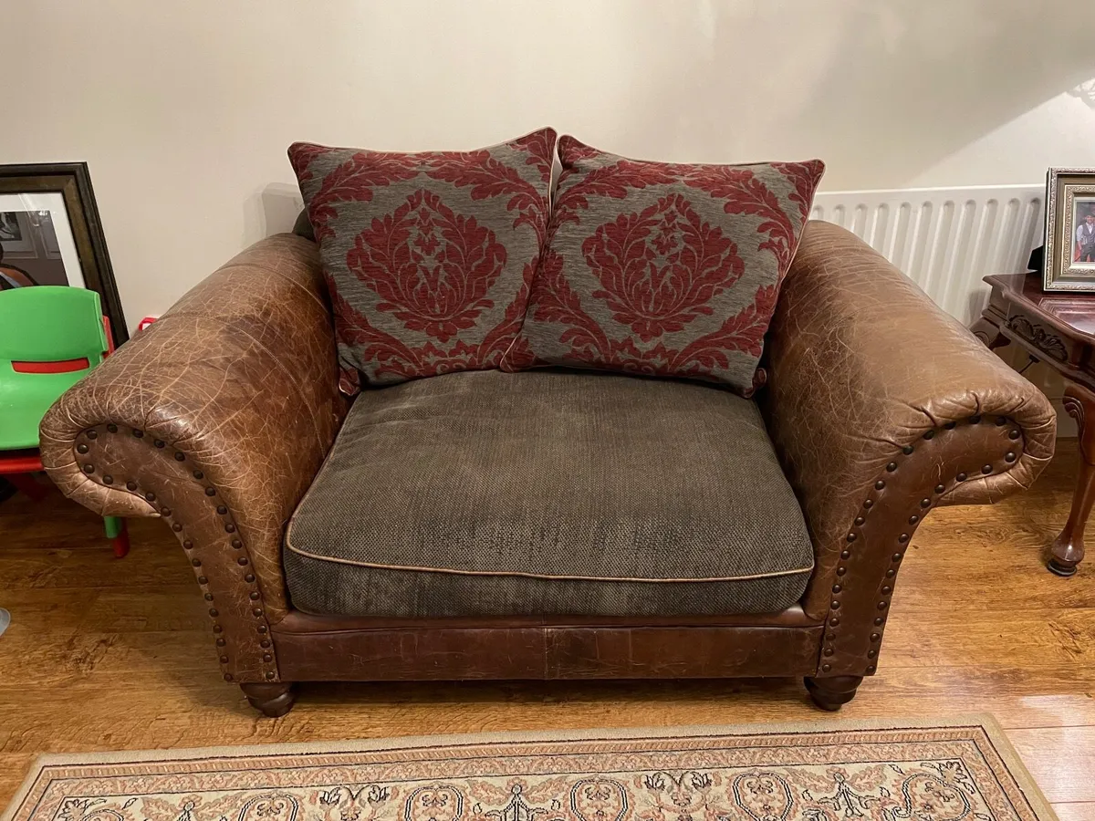 Armchair - Image 1