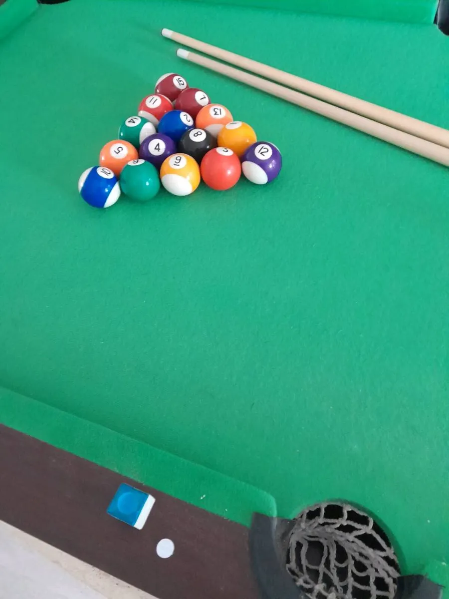 Pool table - Image 2