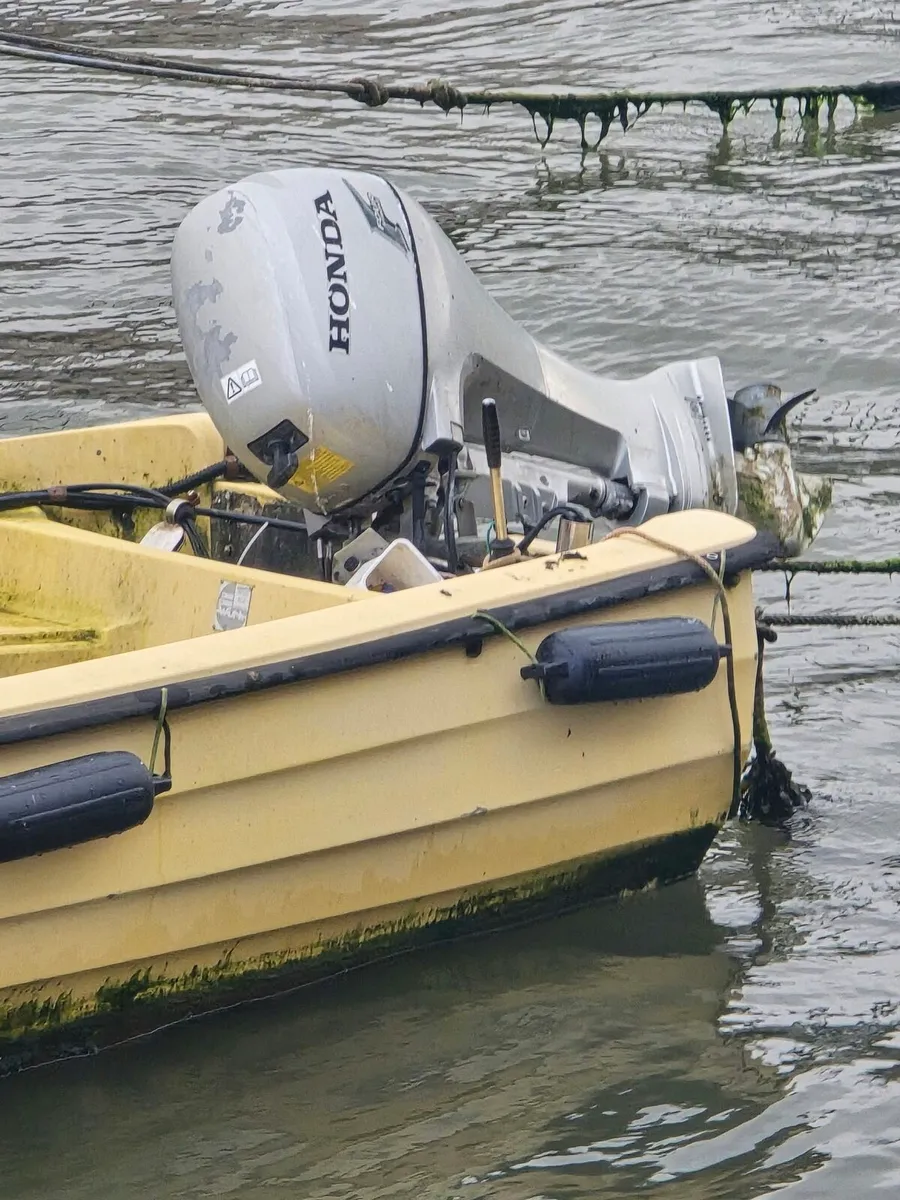 Bonwitco 400 Cuddy Cabin Day Boat – Honda Outboard - Image 3