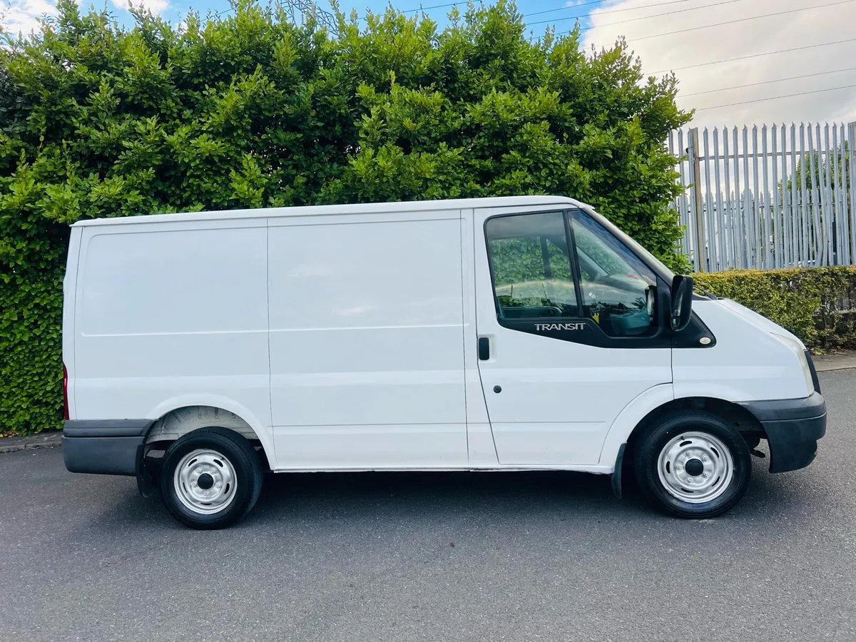 2014 Ford Transit T260 Short wheel base - Image 2
