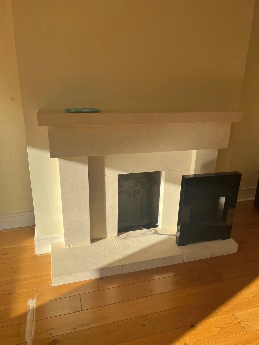 Stone fireplace - Image 1
