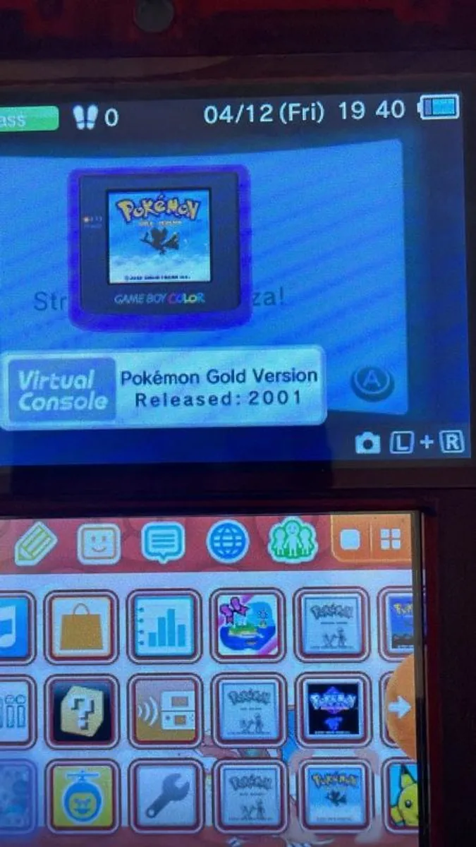 Pokemon Red Console All accessories plus games included see description - Image 3